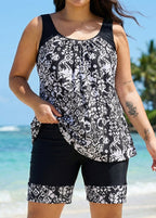 Black White Geometric Scoop Neck Flattering Padded Curvy Women's Swimsuit Tankini Set